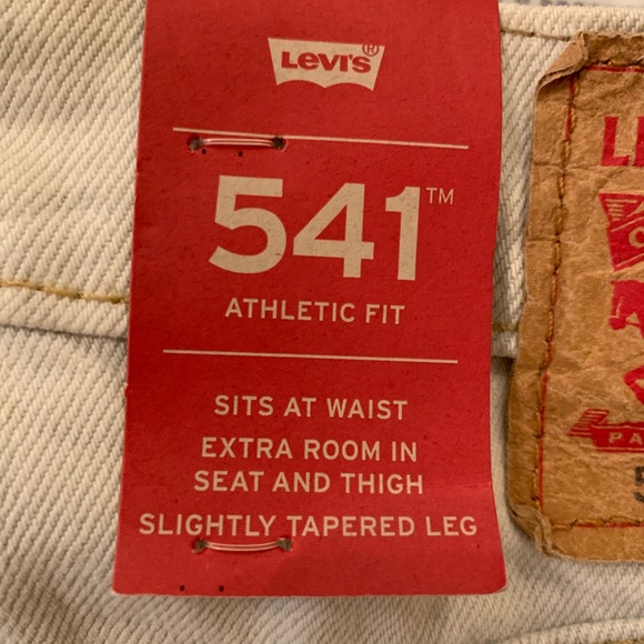 Levi’s 541 jeans. White with Blue accents - Picture 5 of 8